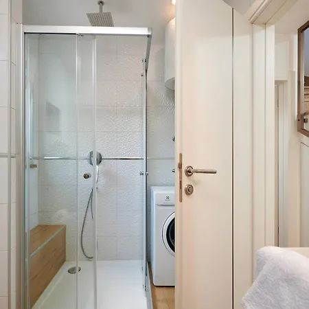 Luxury Giovanni With Pool Apartment Trogir